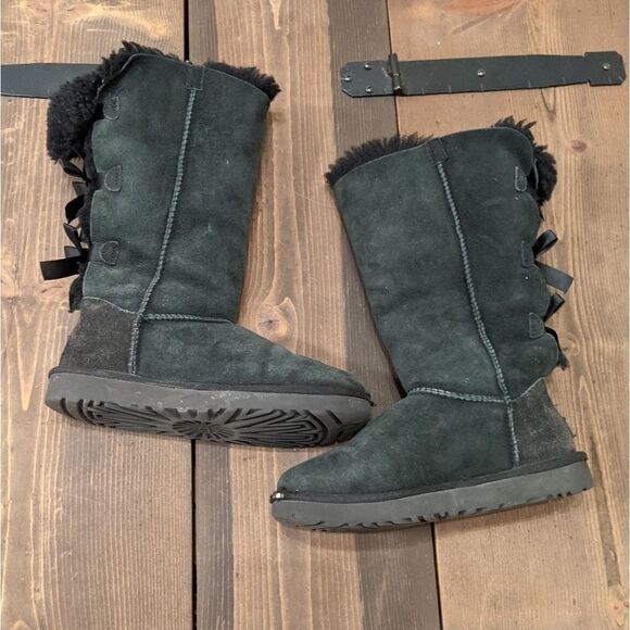 UGG BAILEY BOW II TALL BOOTS black SIZE 6 - Picture 3 of 7